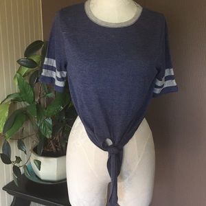 Rewind tie front crop top heather blue gray with striped sleeves size large